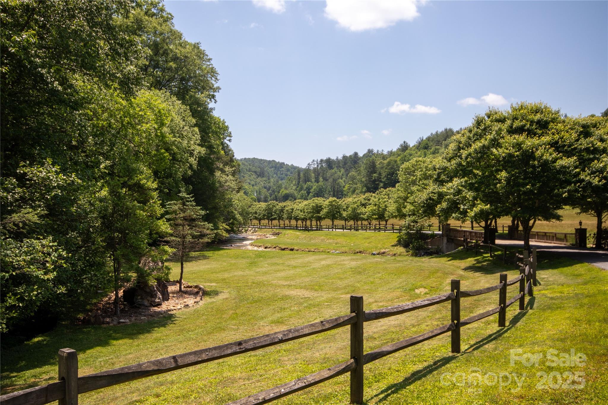 Timber Rock - Land
