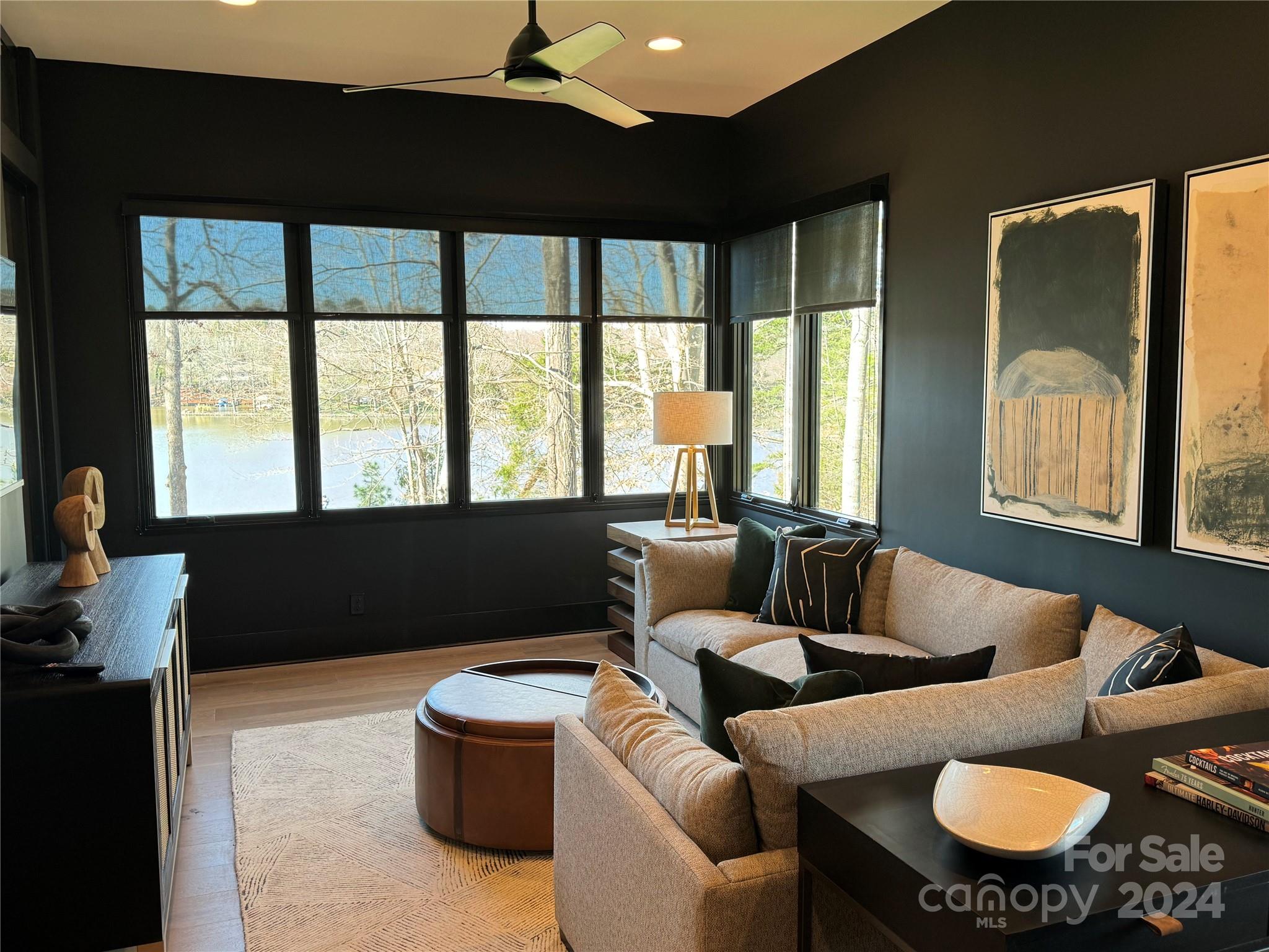 McLean Hunts Point - Residential