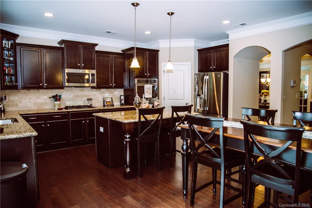 Lake Ridge - Residential