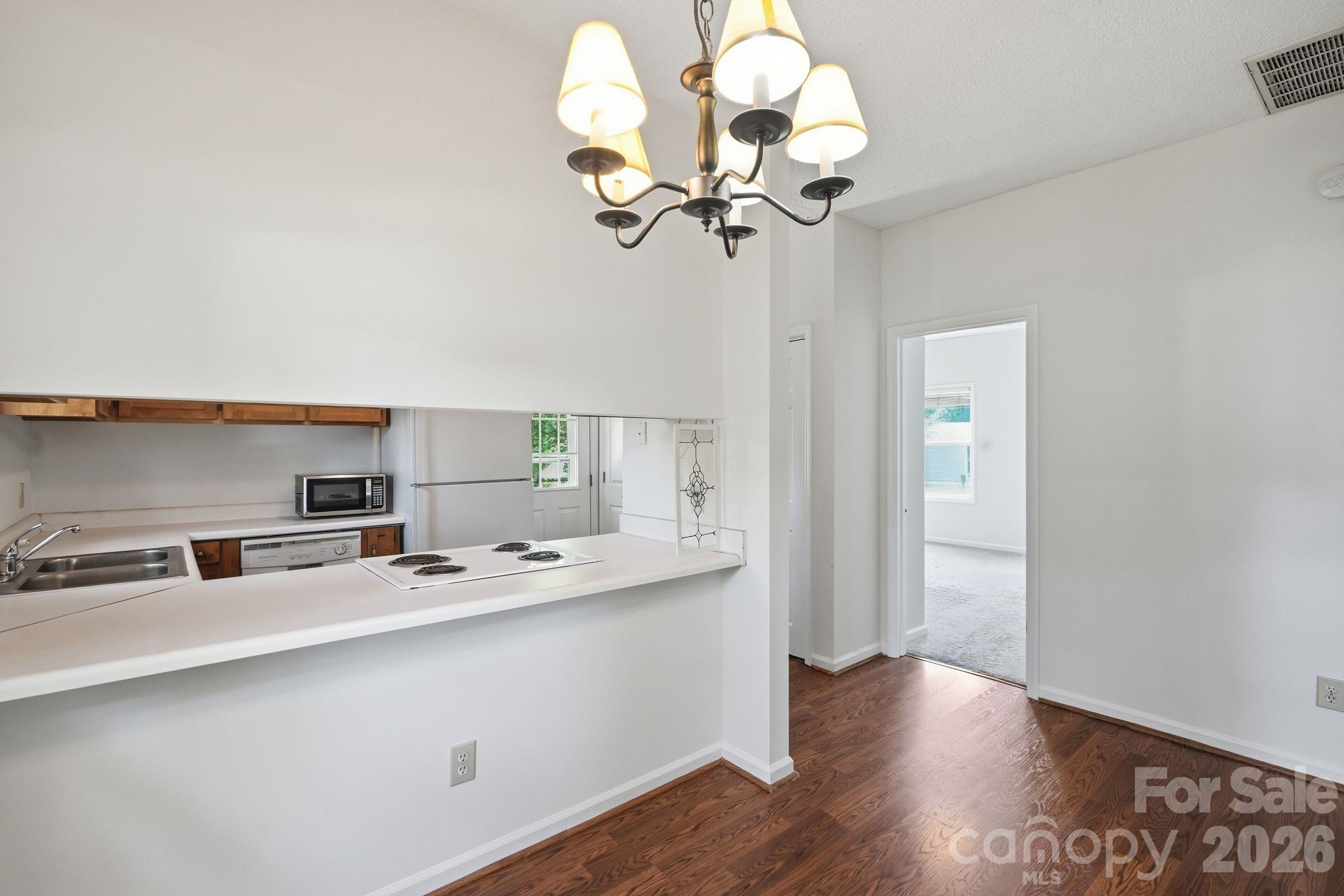 Adams Bluff - Residential