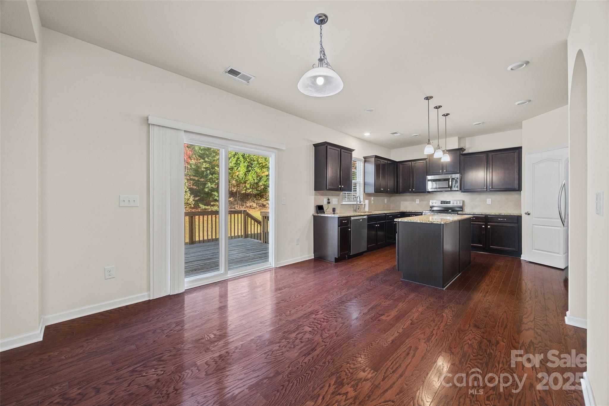 Waterside - Residential
