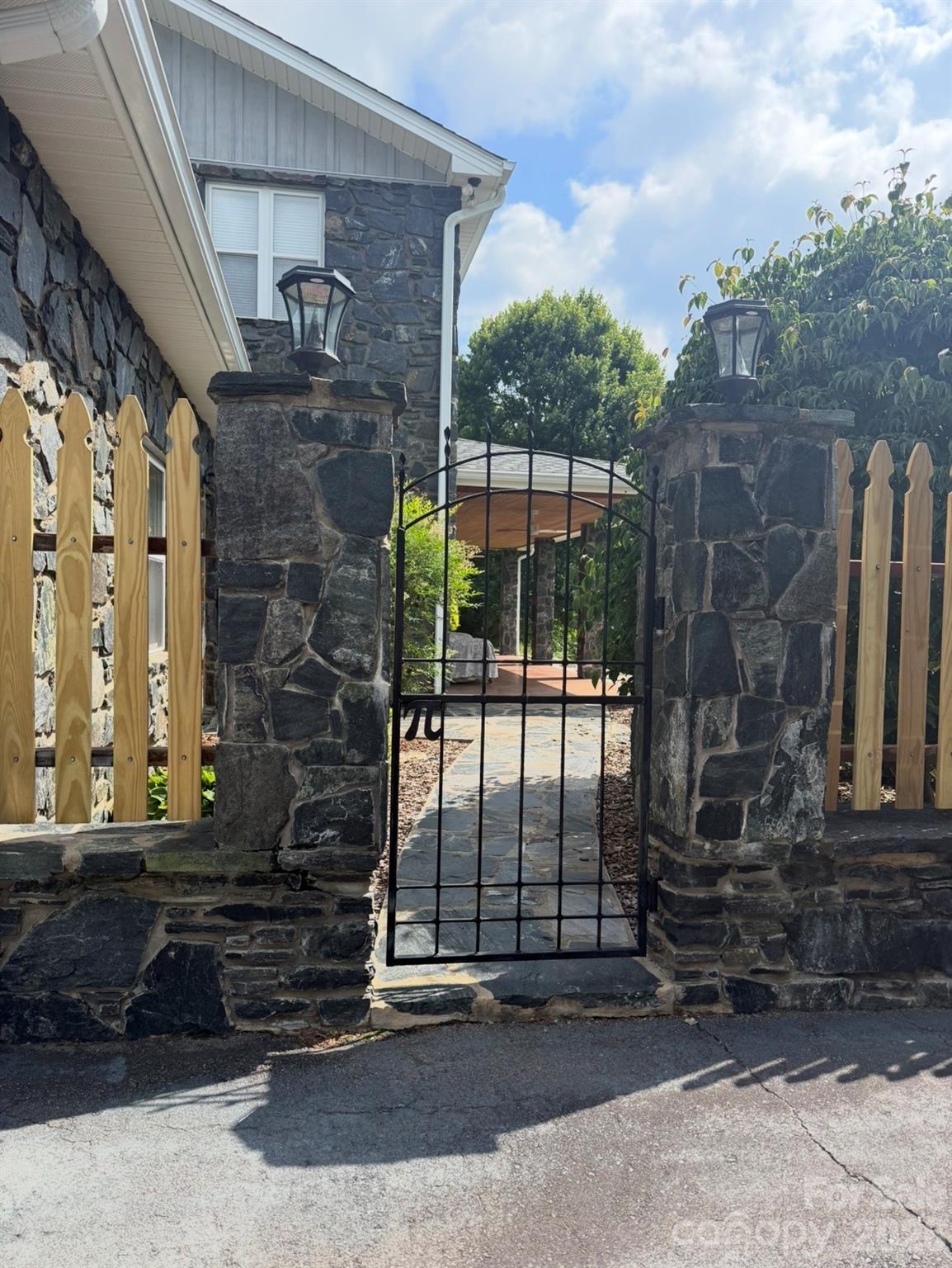 Mountain Home Estates - Residential