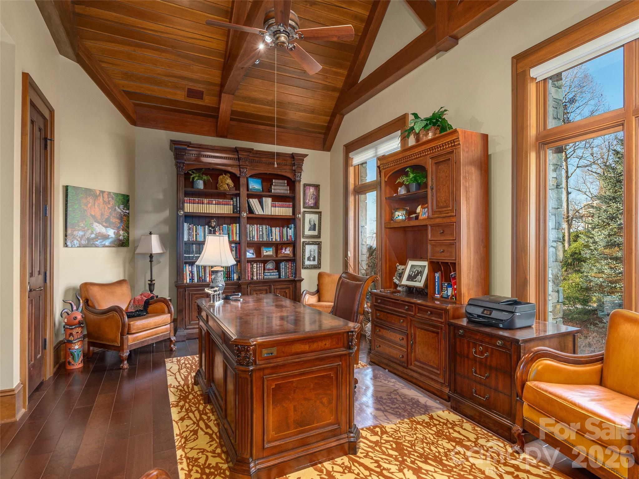 Reynolds Mountain - Residential