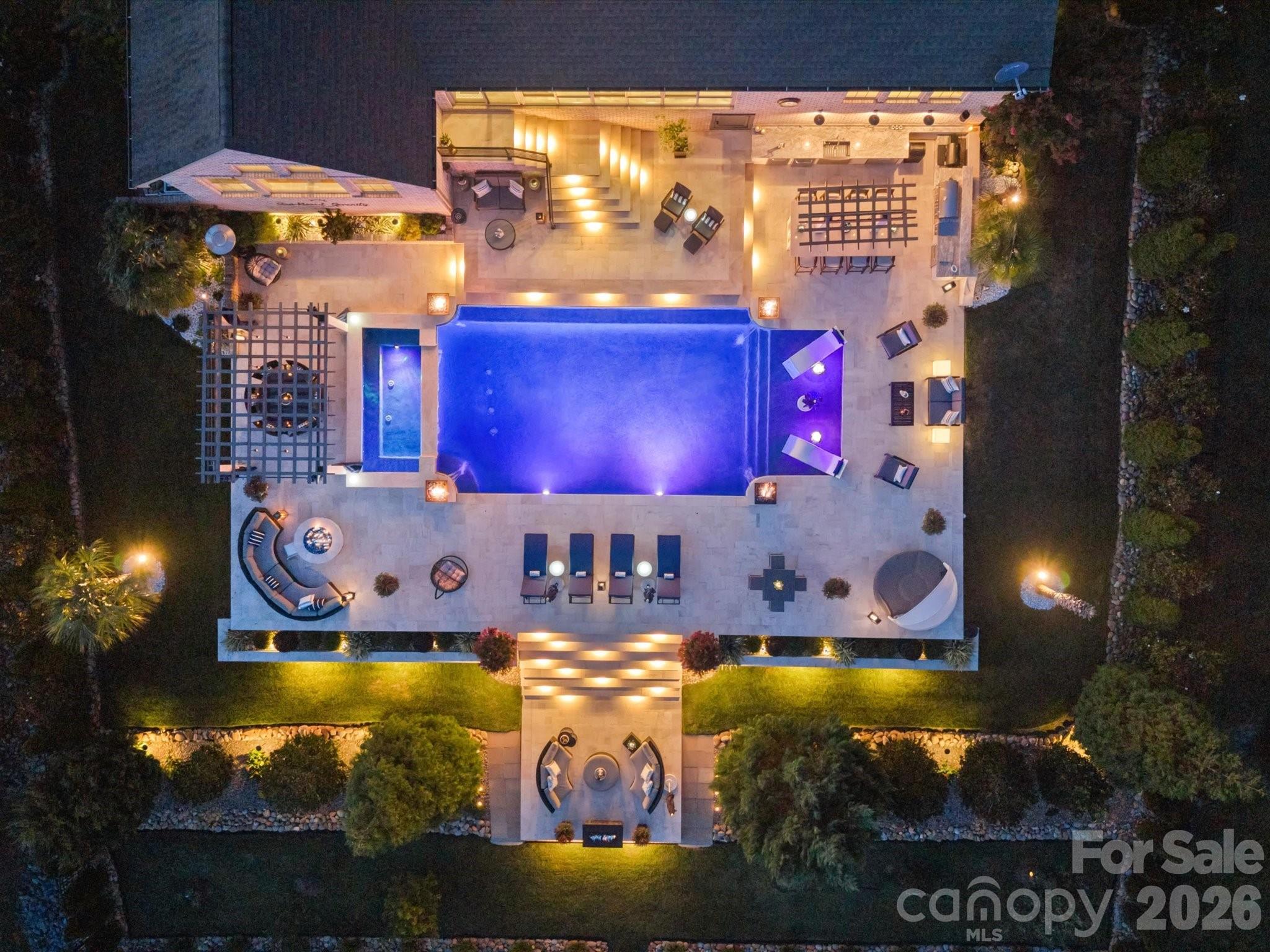 Ladera - Residential