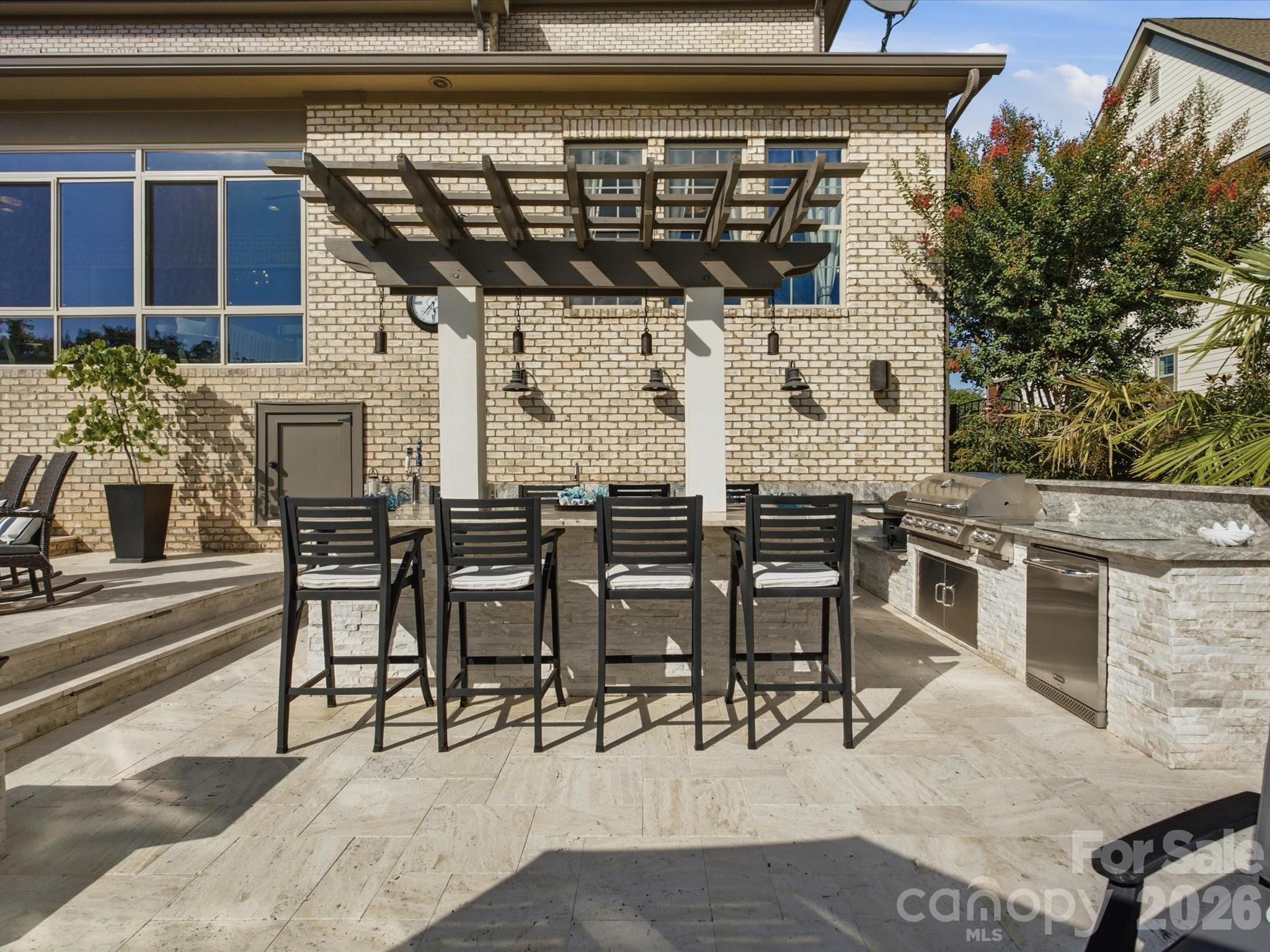 Ladera - Residential