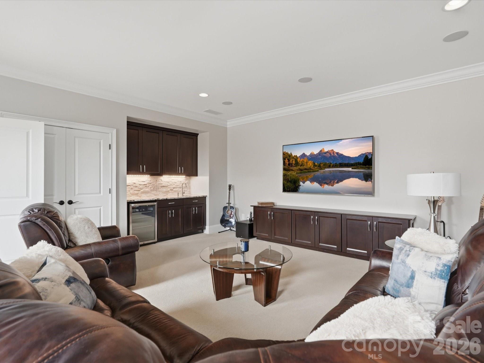 Ladera - Residential