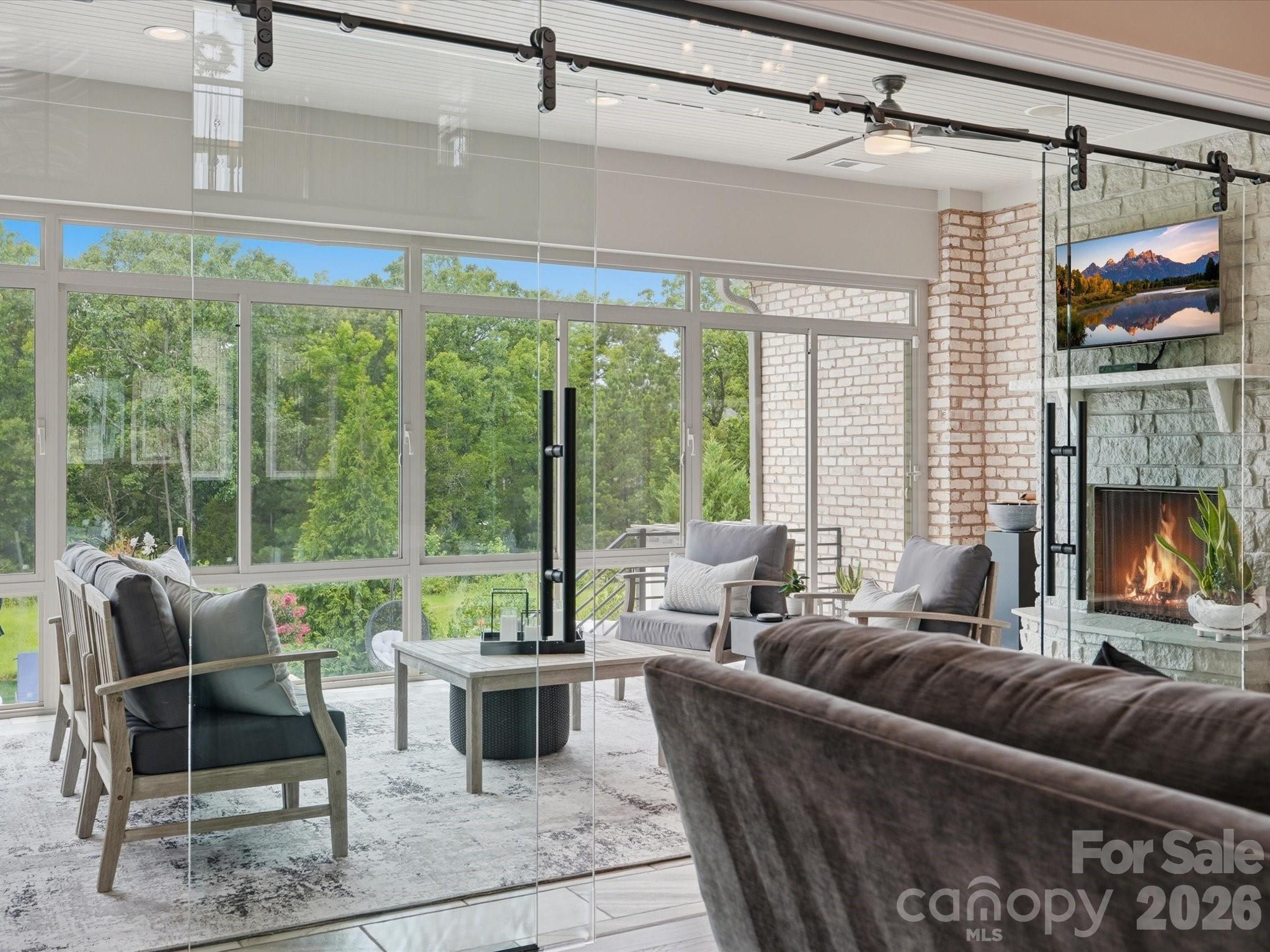 Ladera - Residential