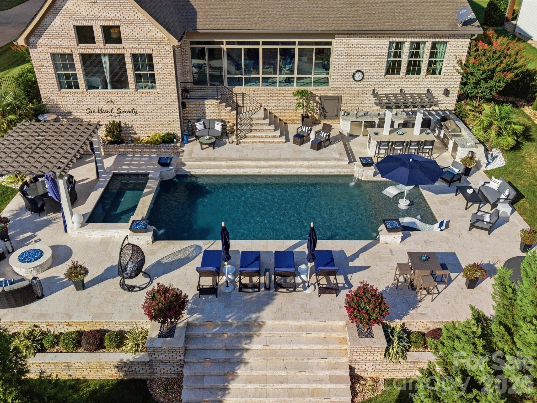 Ladera - Residential