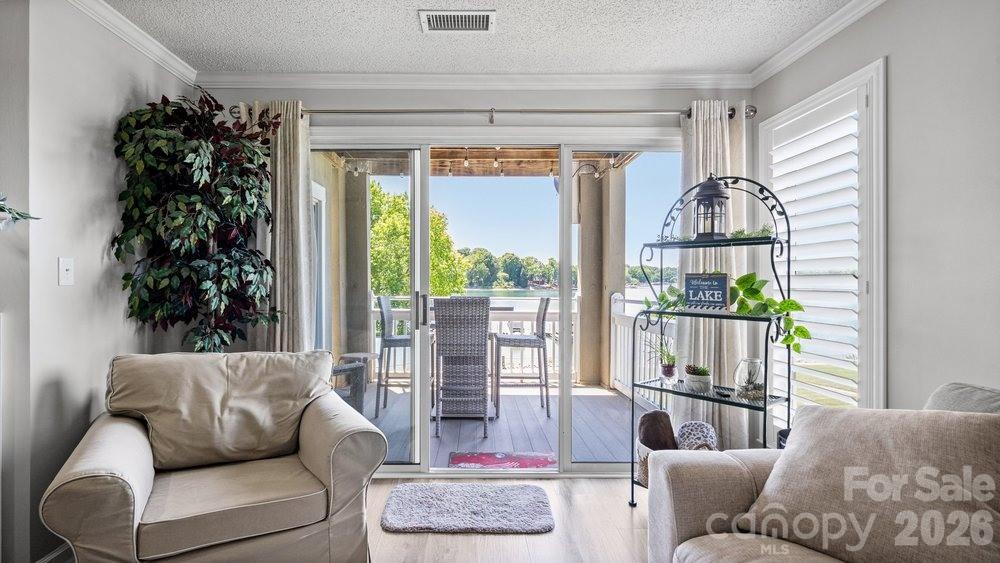 Emerald Bay - Residential