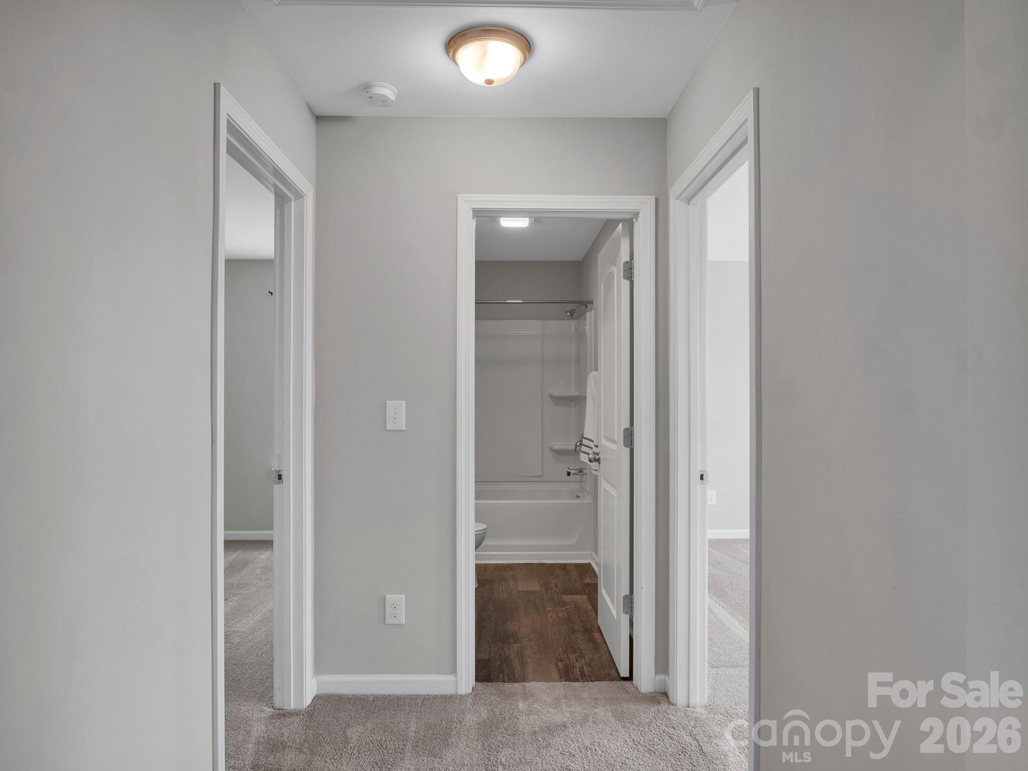 Newport Lakes - Residential