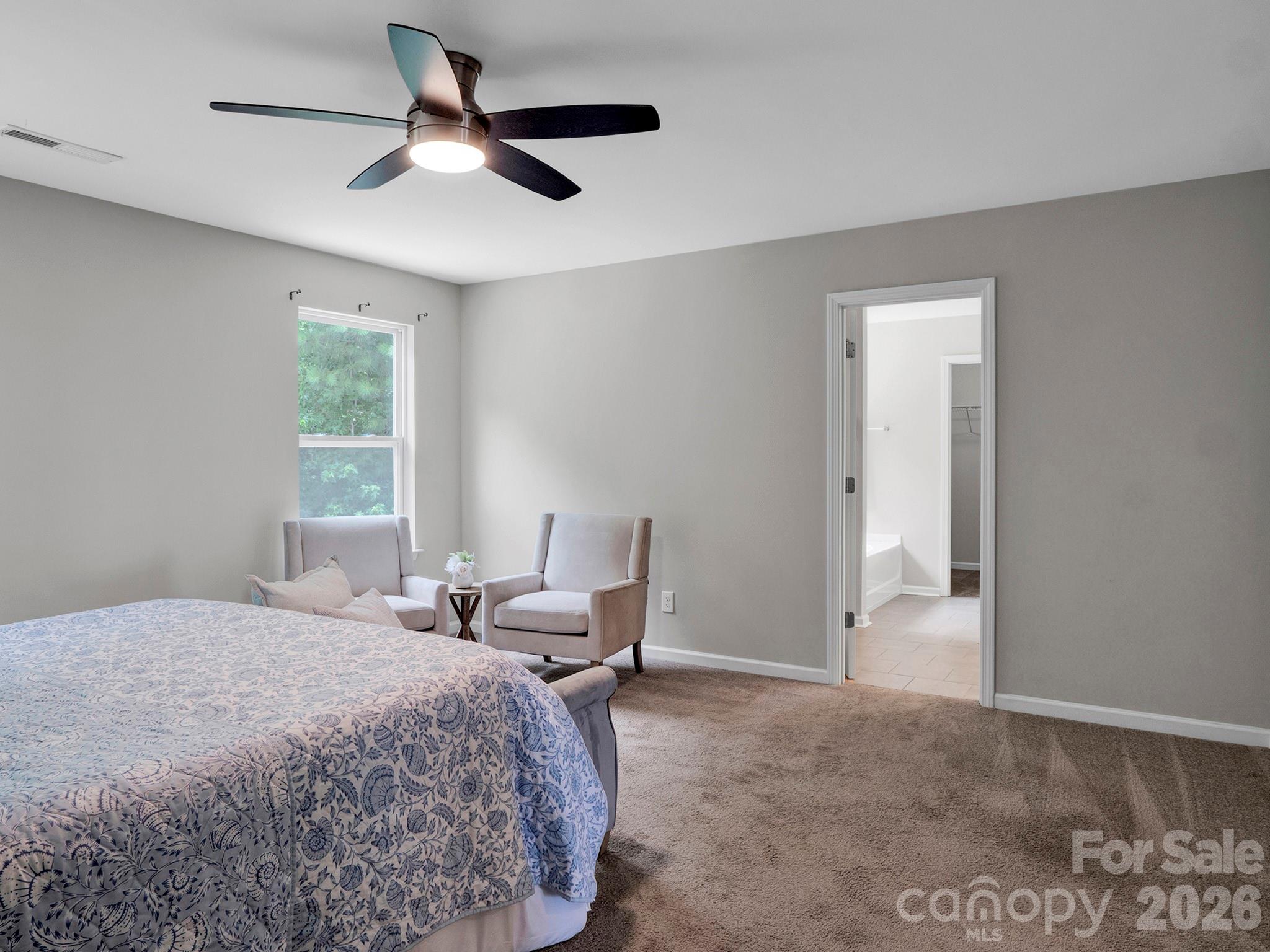 Newport Lakes - Residential