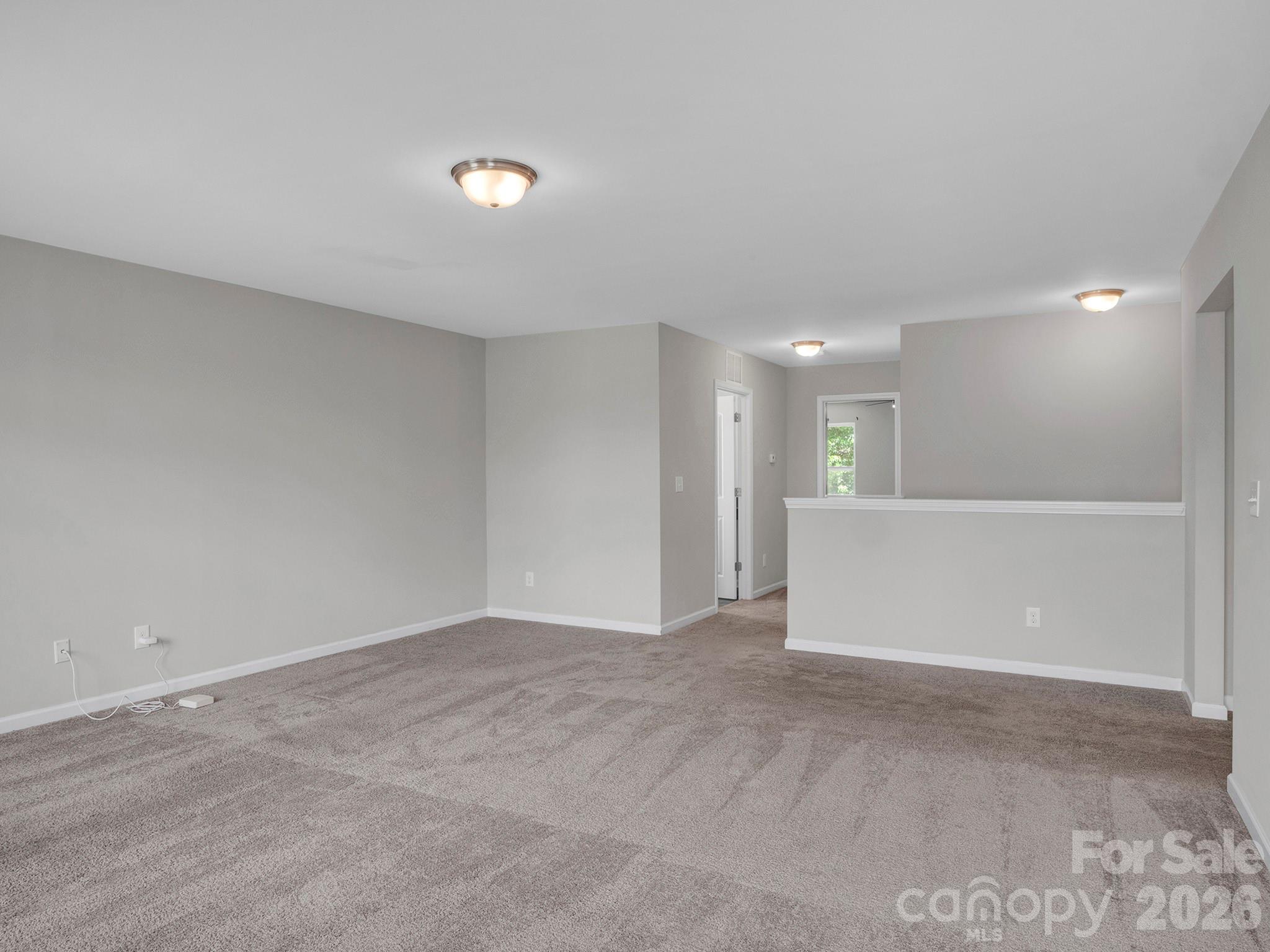 Newport Lakes - Residential