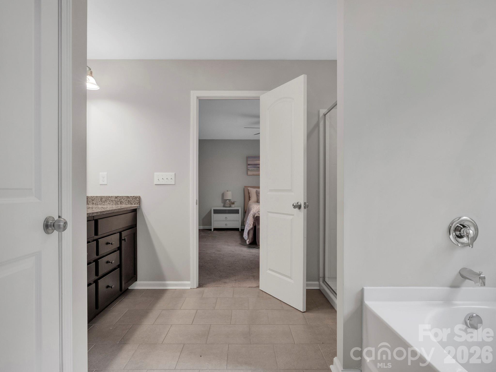 Newport Lakes - Residential