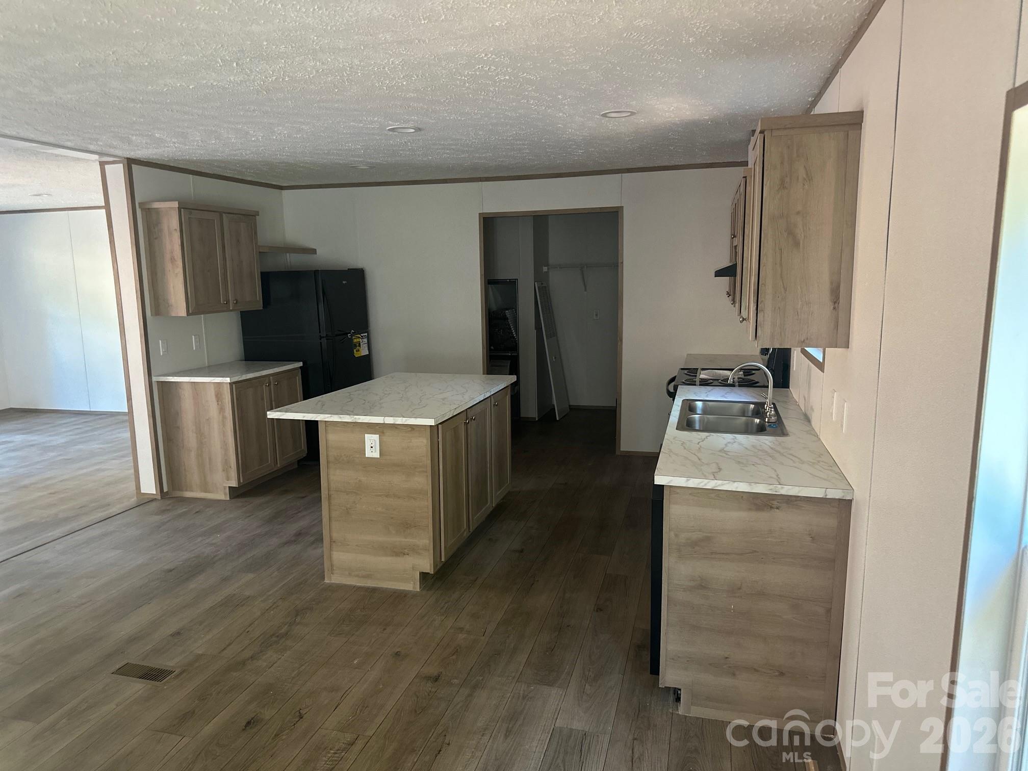 Windward Pointe - Residential