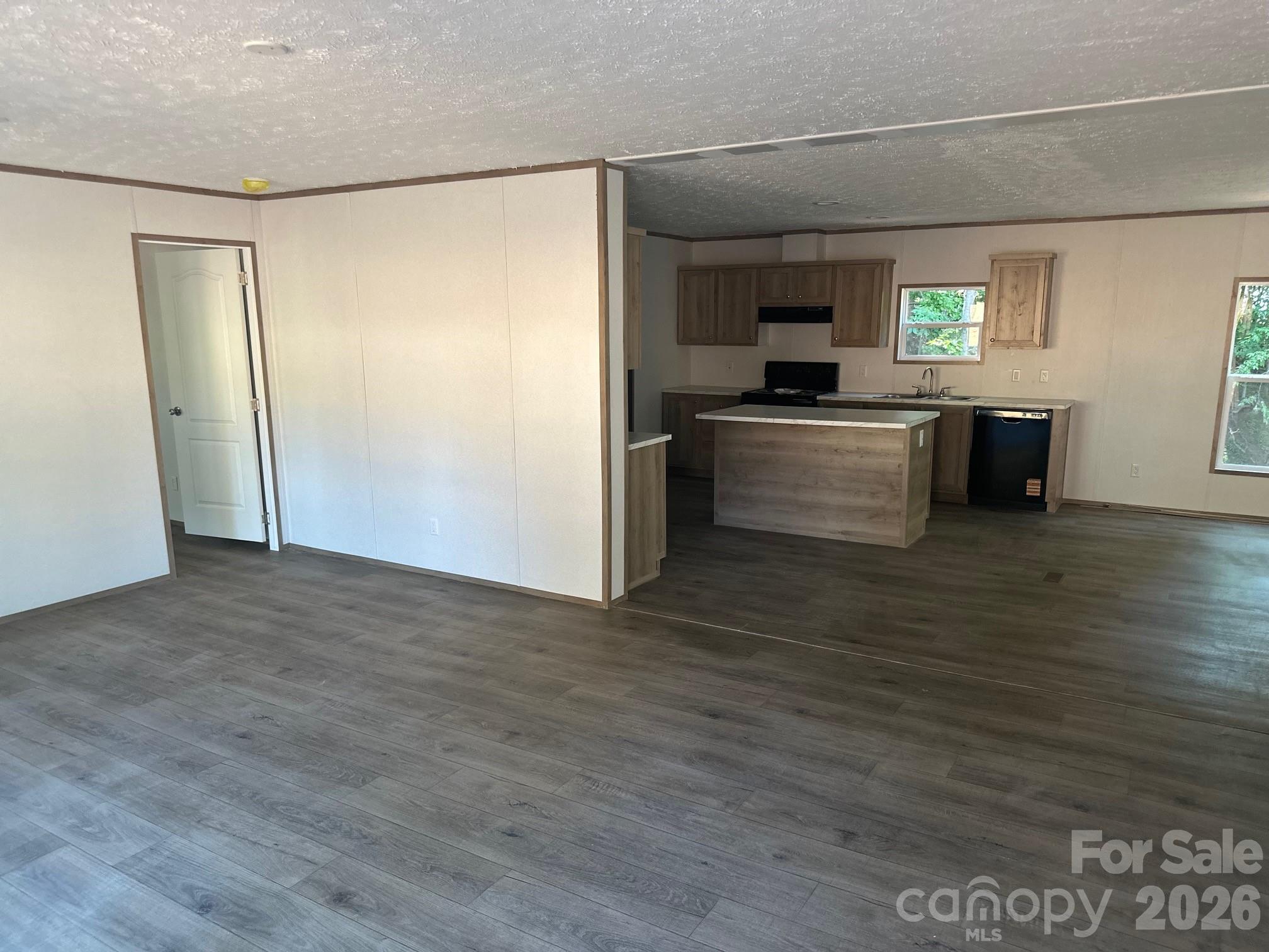 Windward Pointe - Residential
