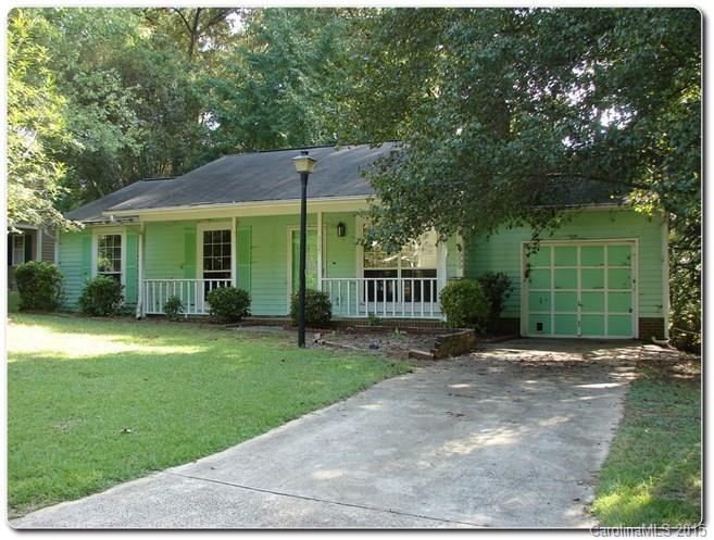 Great ranch home with 1 car garage, rocking chair front porch and a deck looking out to tranquil mature trees.
Wood floors in the living and dining room, high vaulted ceiling and a wood burning fireplace in the living room. Nice sized rooms and closet spaces. Don't miss the opportunity to make this your dream home!