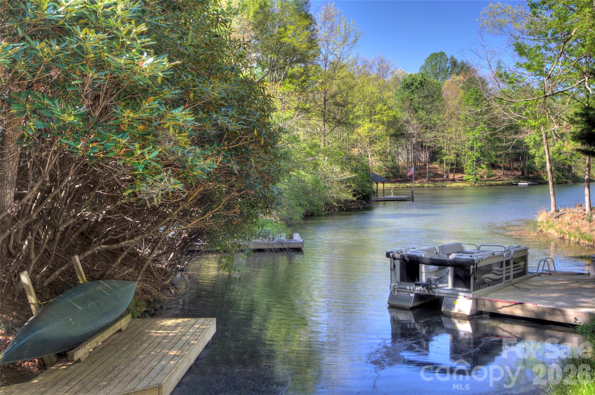 Connestee Falls - Residential