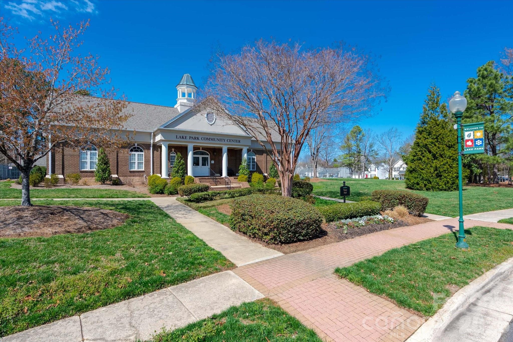 Lake Park - Residential