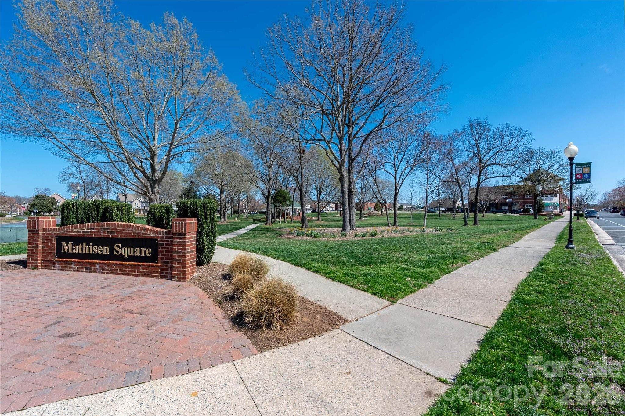 Lake Park - Residential