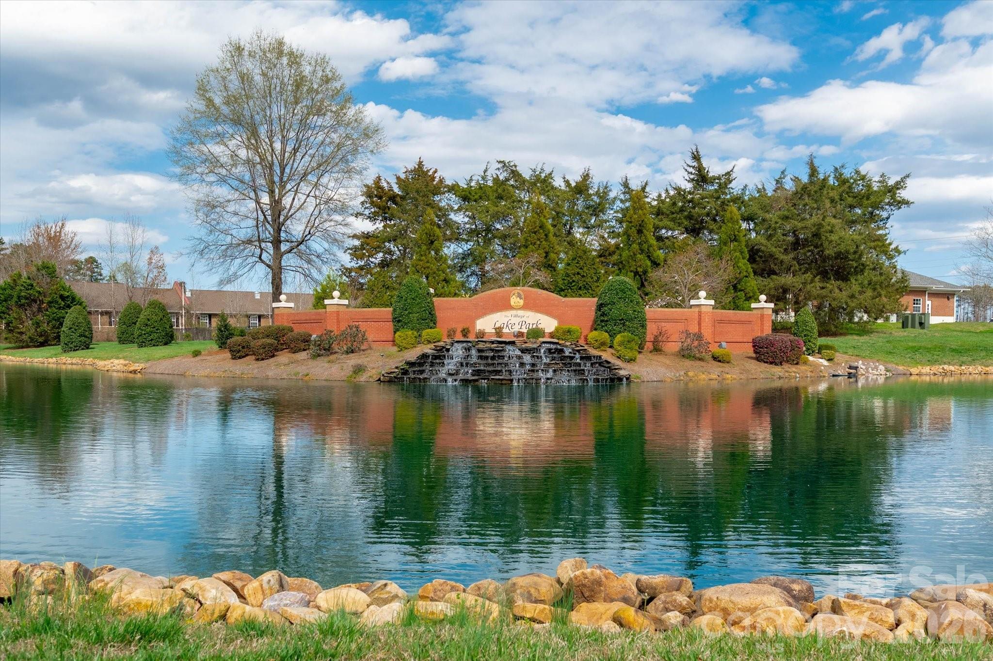 Lake Park - Residential
