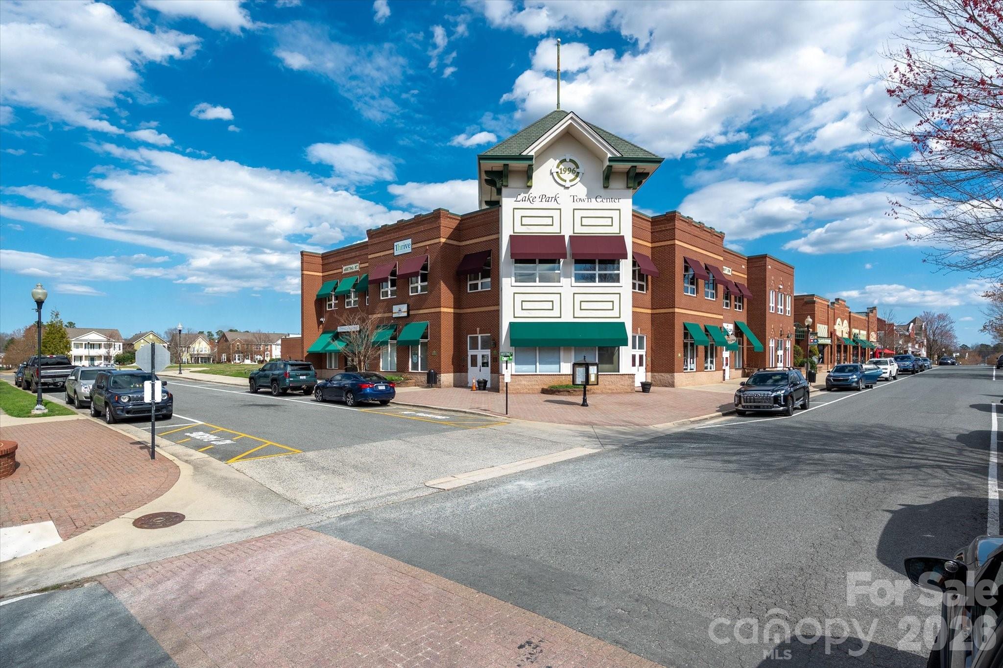 Lake Park - Residential