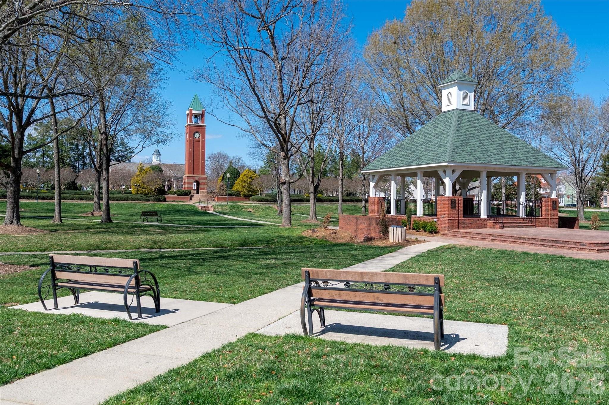 Lake Park - Residential