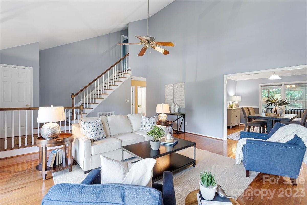 Royal Oaks - Residential