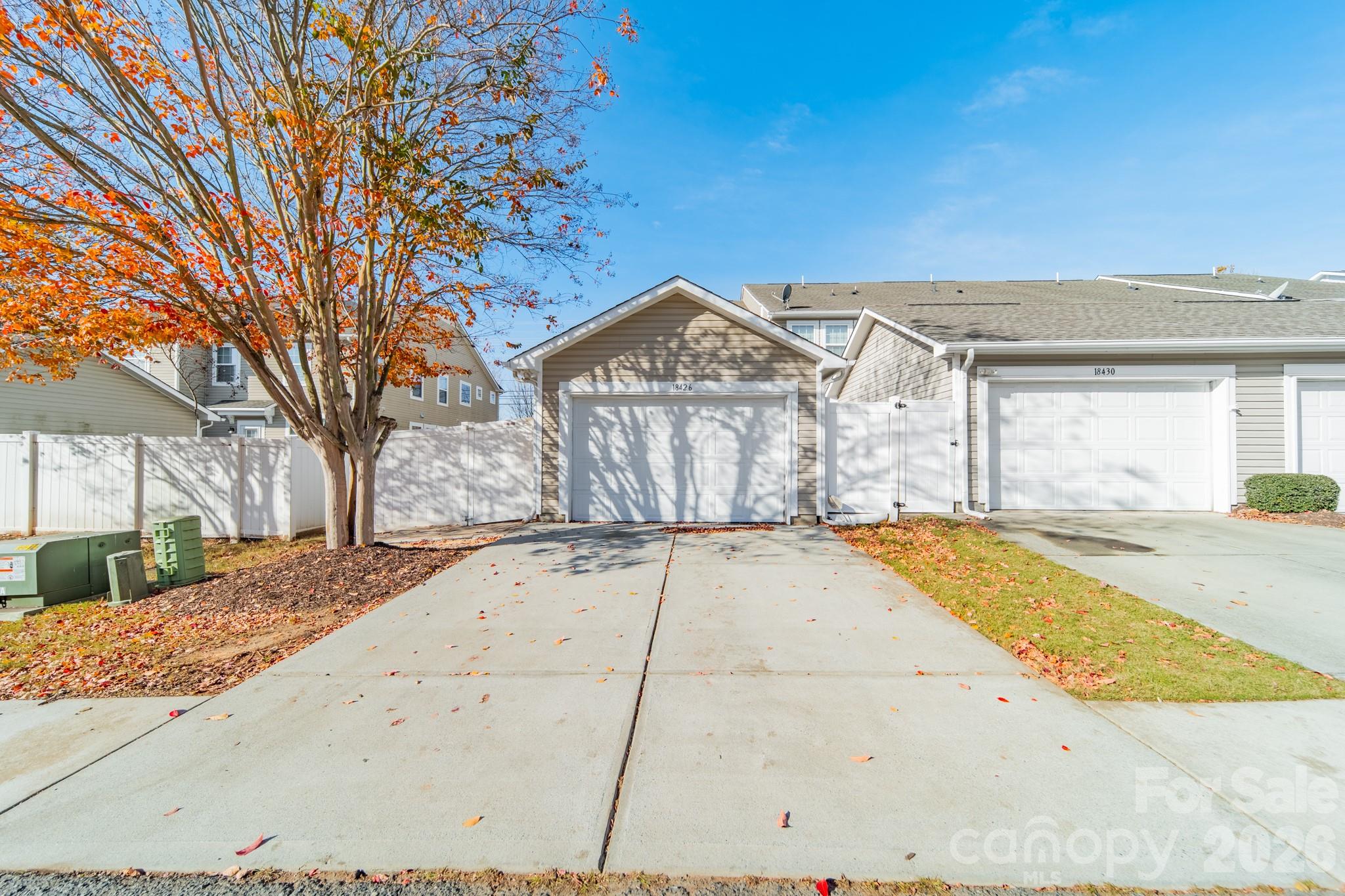 Harborside Townhomes - Residential