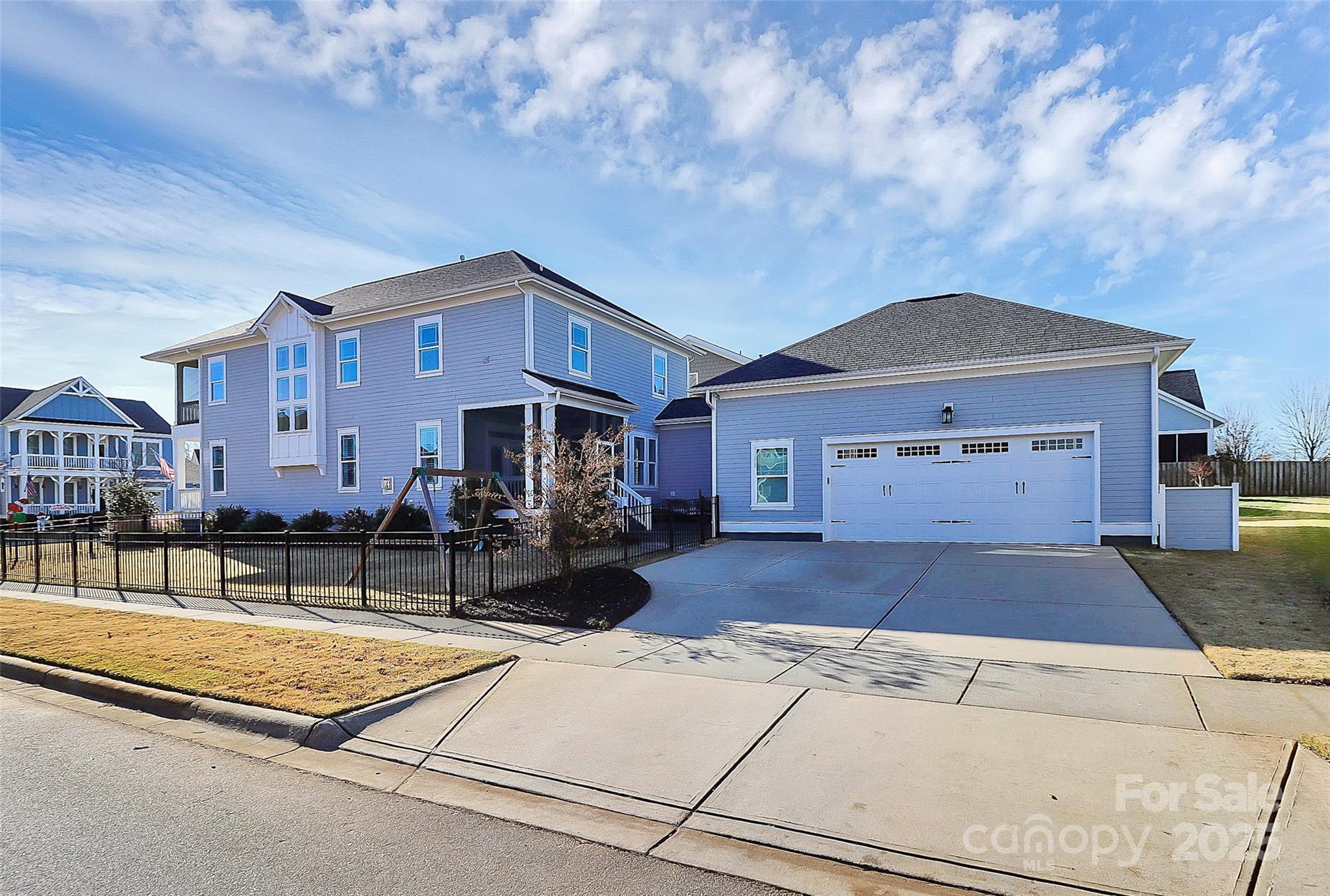 Riverwalk - Residential