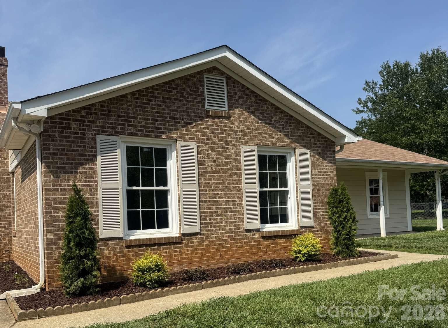 Eastwoods - Residential
