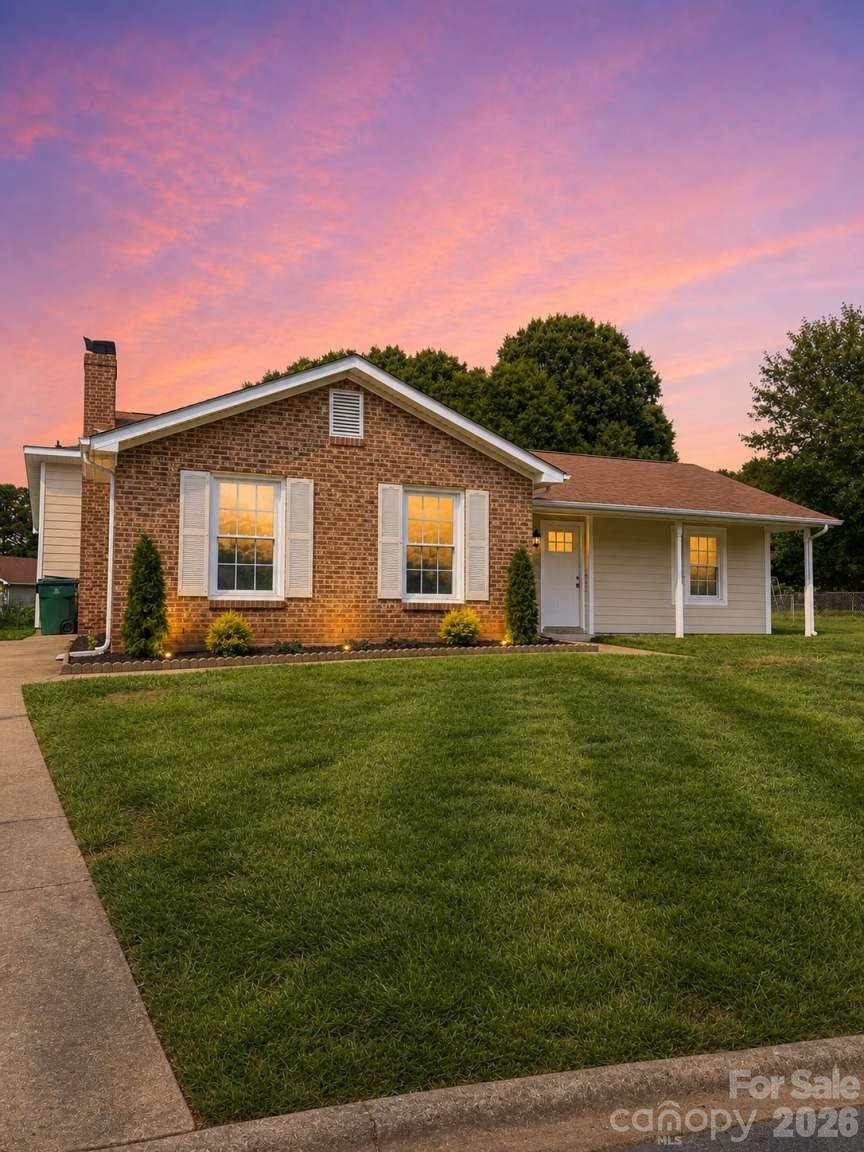 Eastwoods - Residential