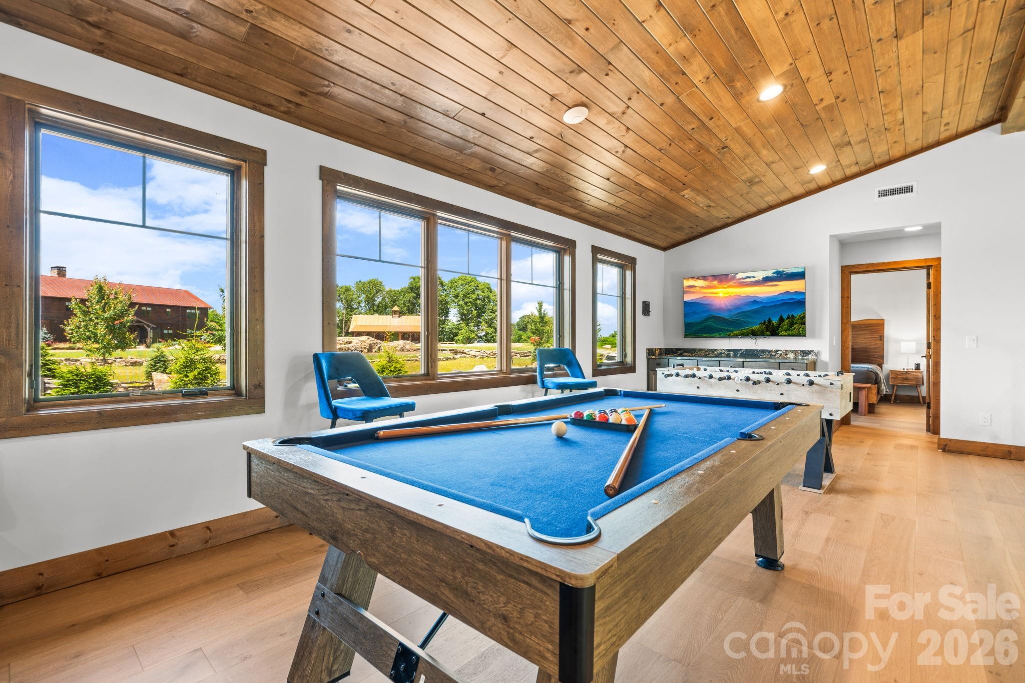 The Lodges at Eagles Nest - Residential