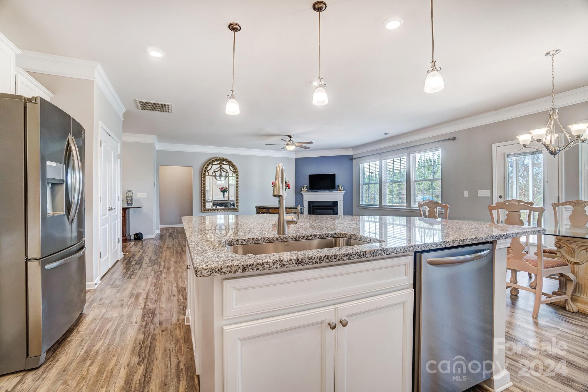 Summerhouse at Paddlers Cove - Residential