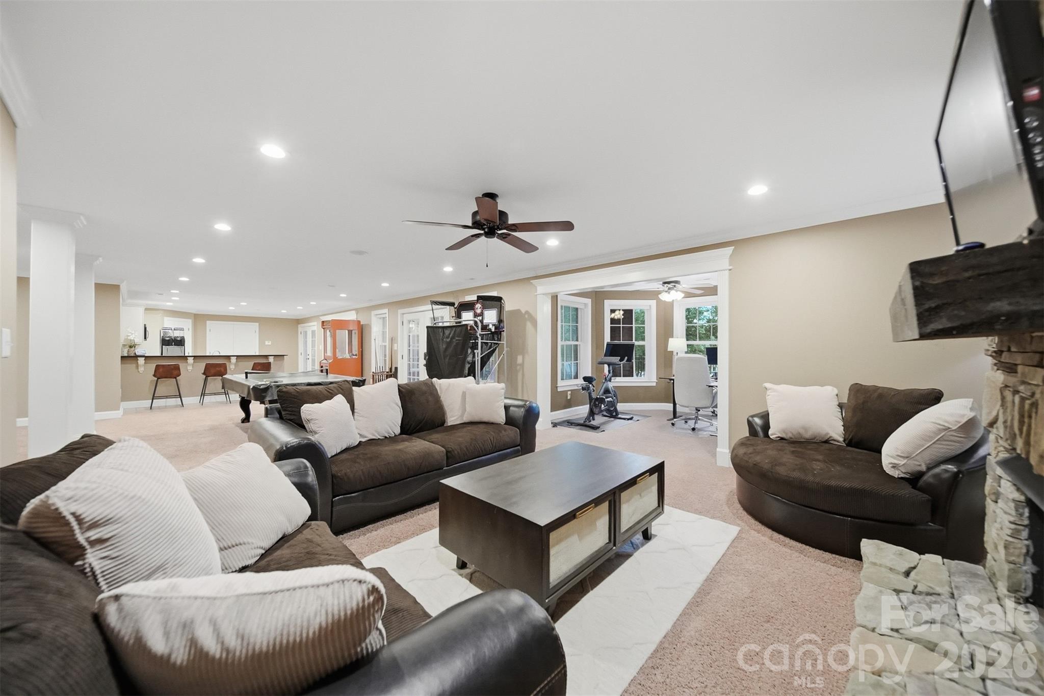 Moores Ferry - Residential