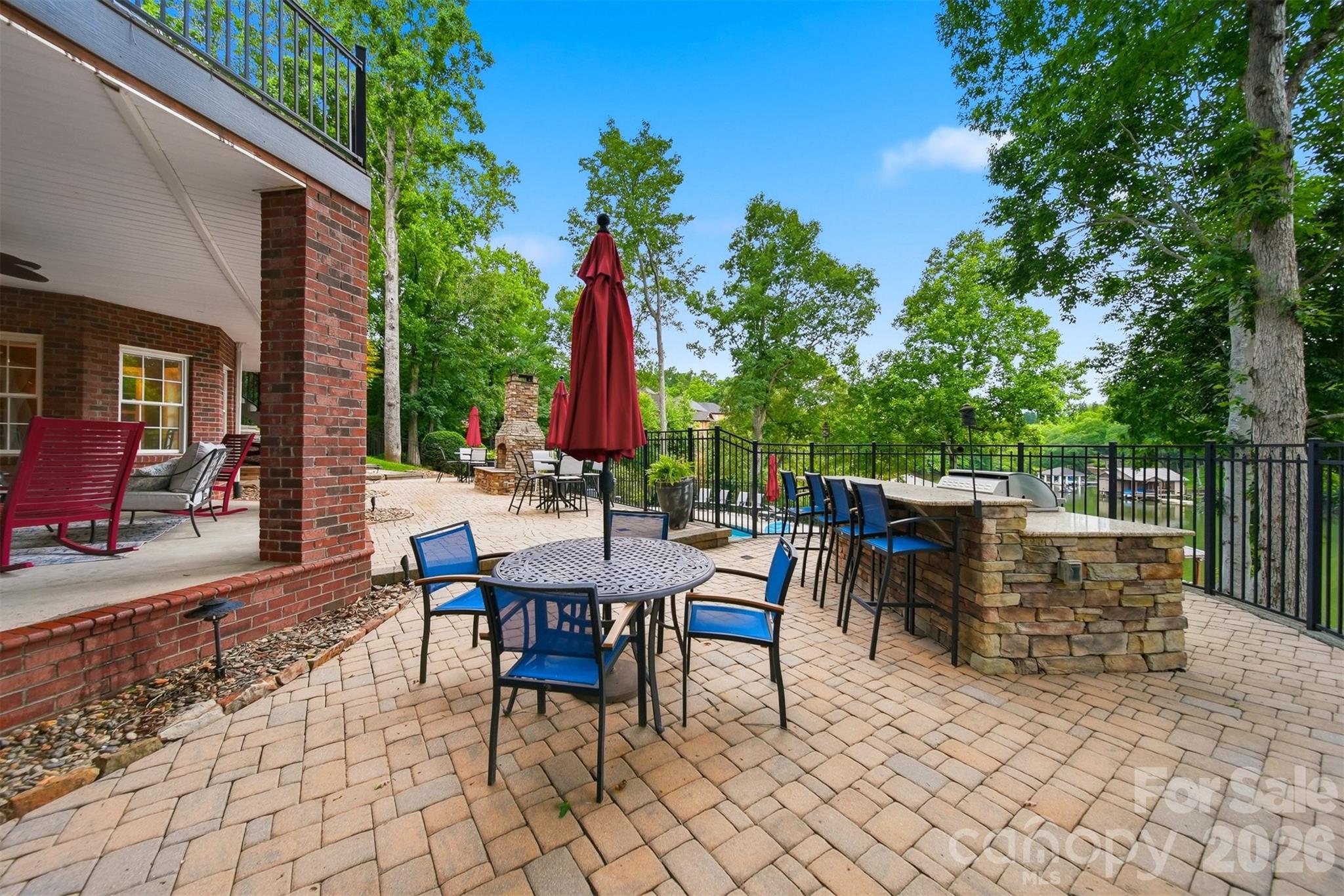 Moores Ferry - Residential