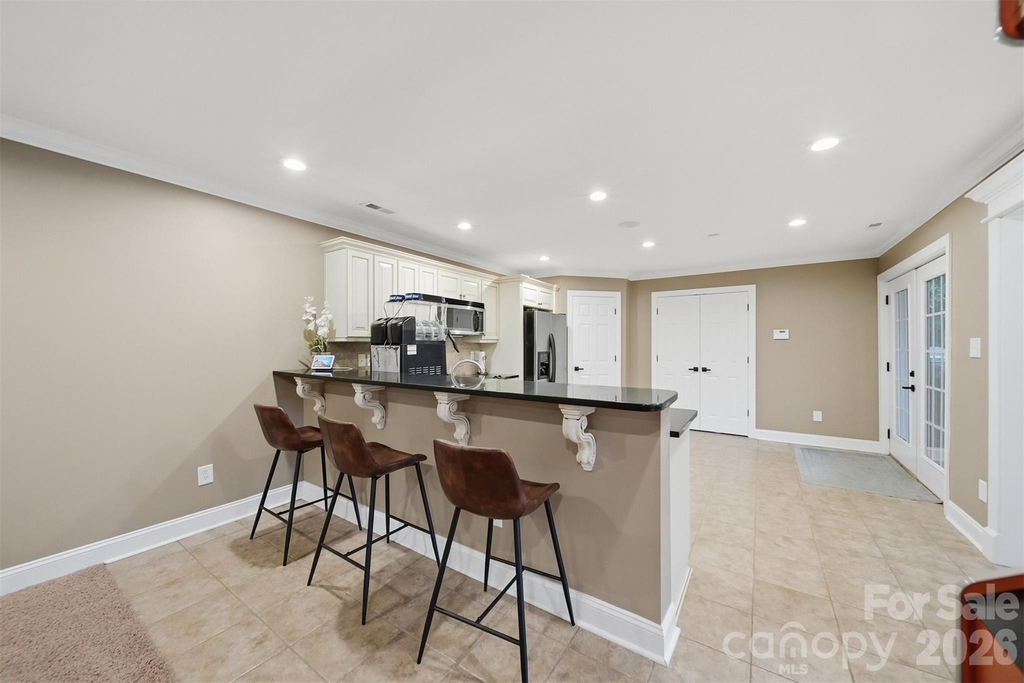 Moores Ferry - Residential