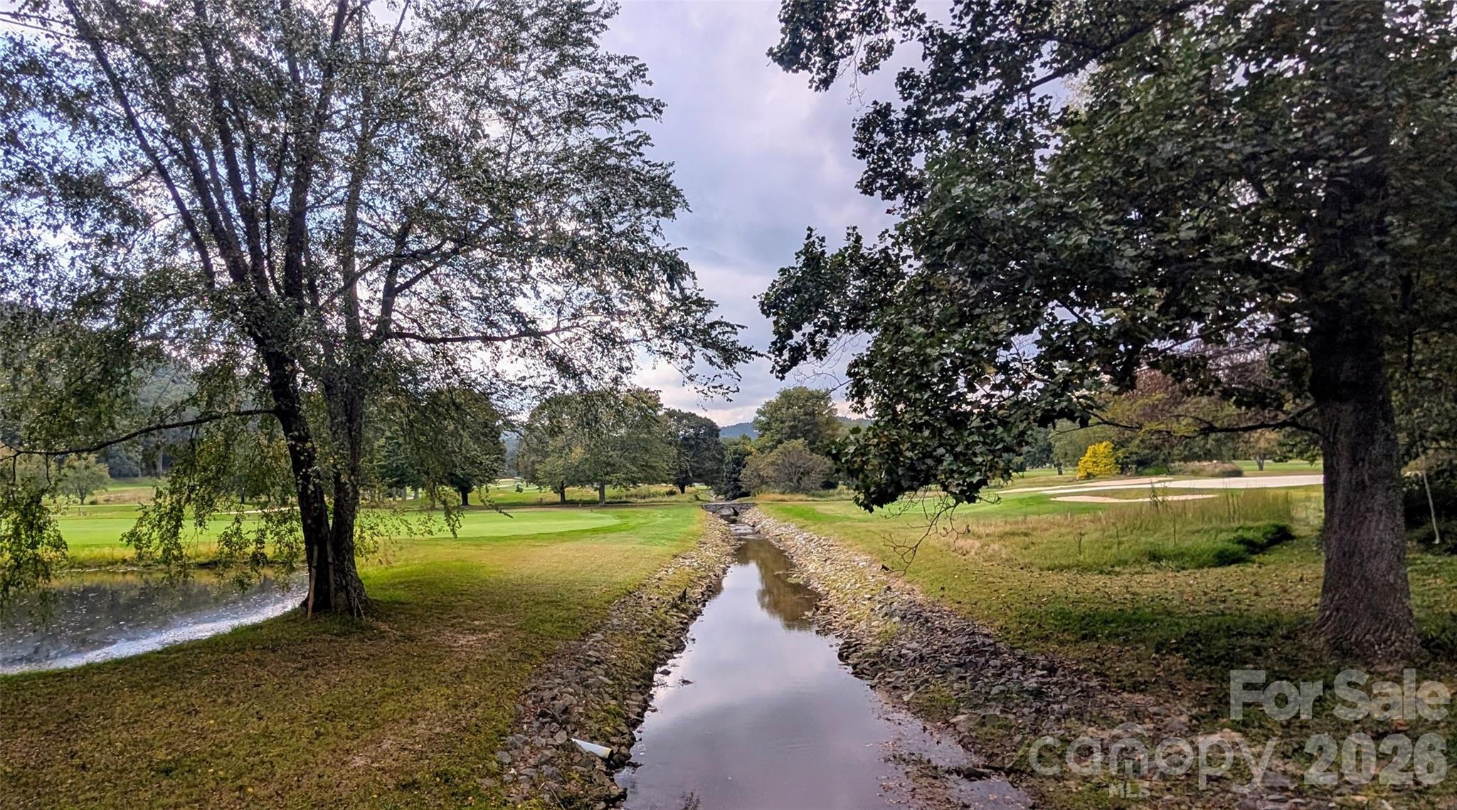 Kenmure - Land