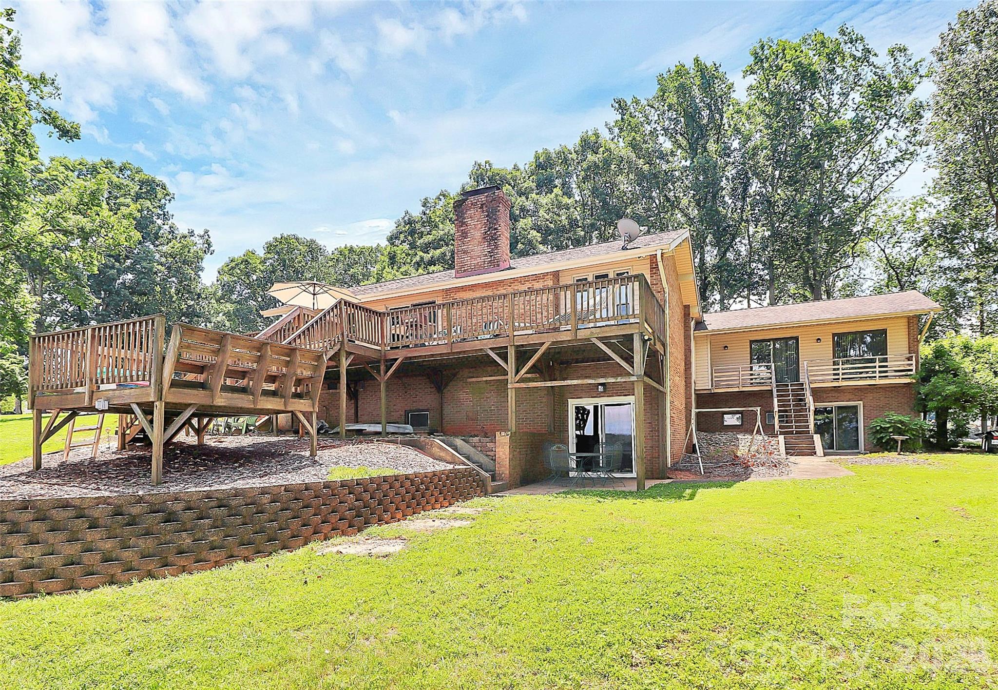Waterfront Woodbridge - Residential
