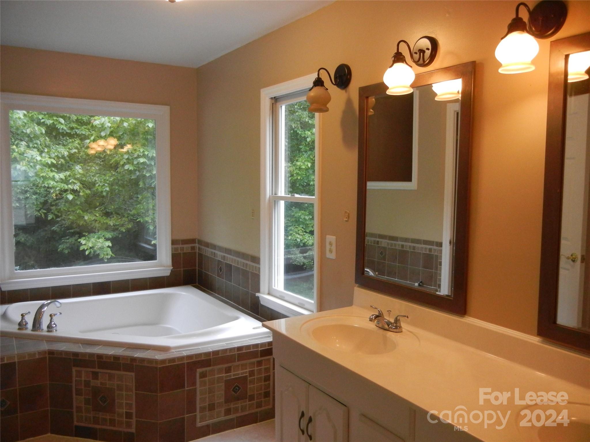 Kingswood - Residential Lease