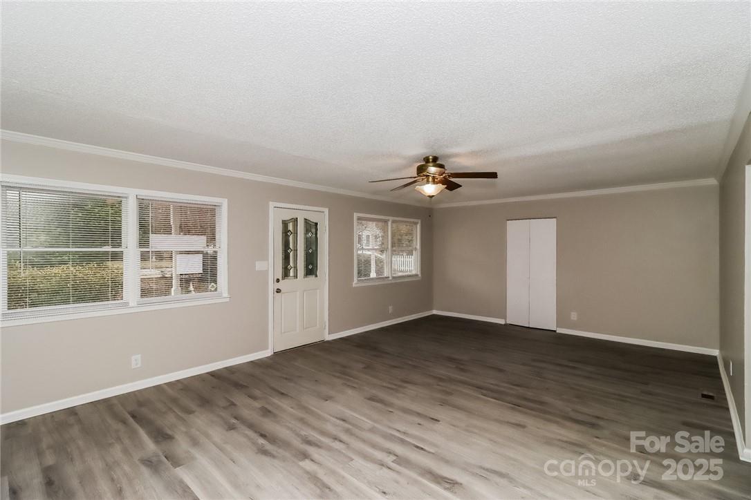 Oakwood Acres - Residential