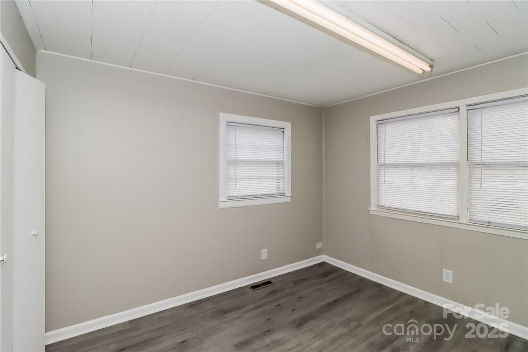 Oakwood Acres - Residential