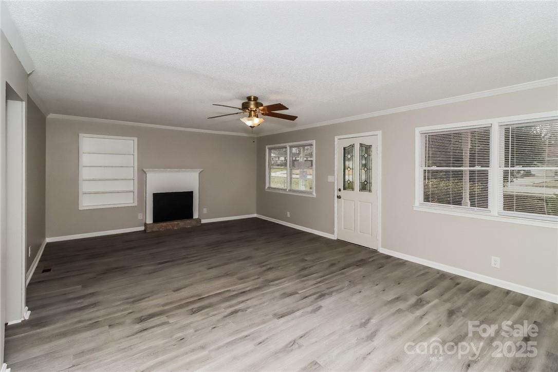 Oakwood Acres - Residential