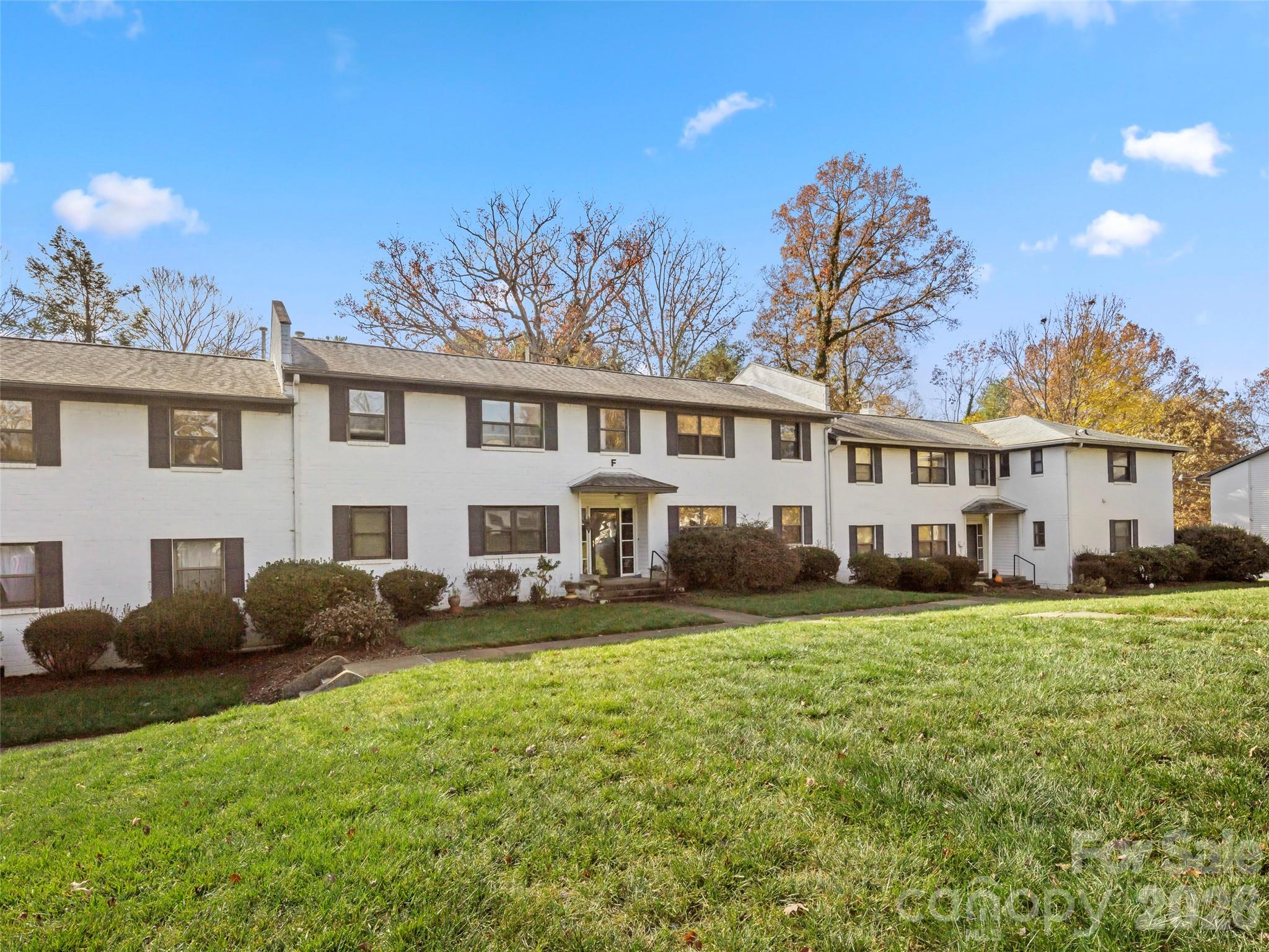 Beverly Condos - Residential