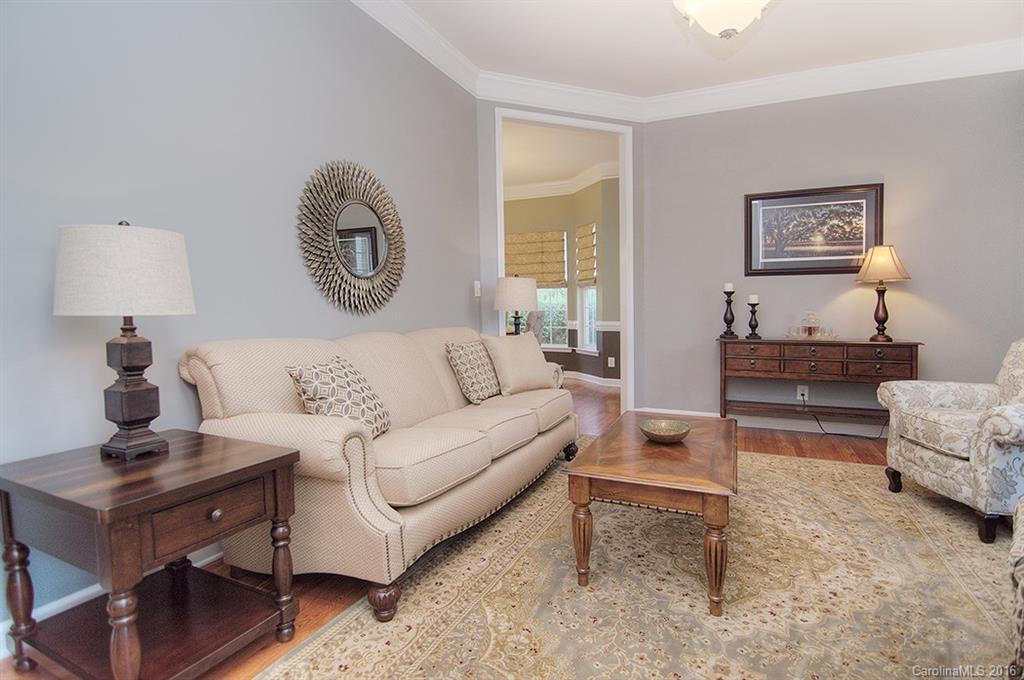 Lake Shore - Residential