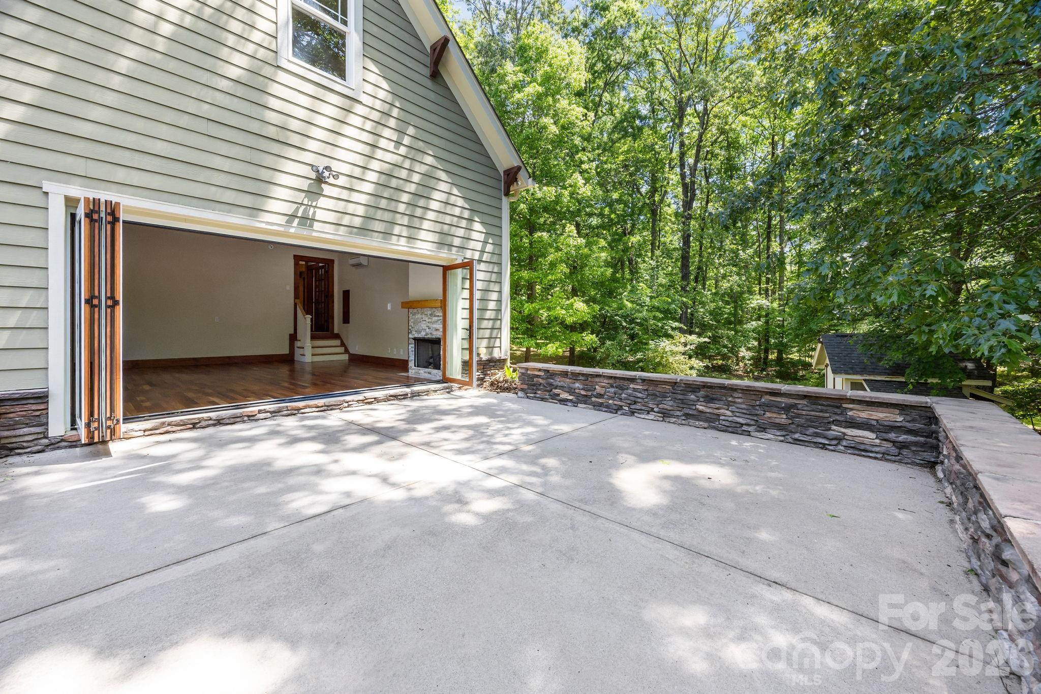 Briarwood - Residential