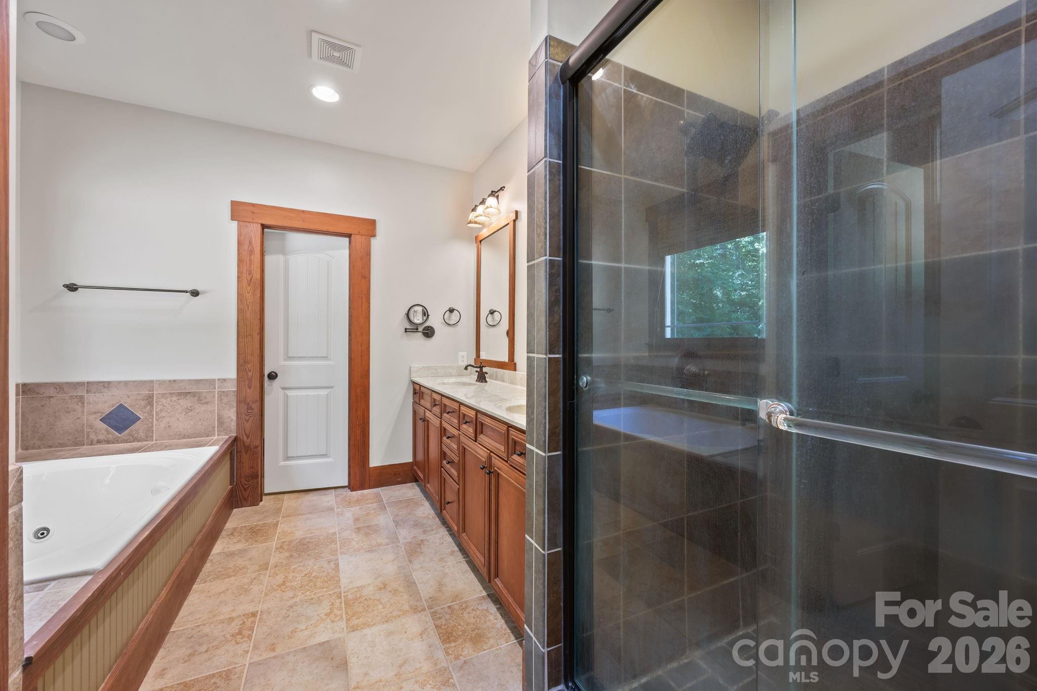 Briarwood - Residential