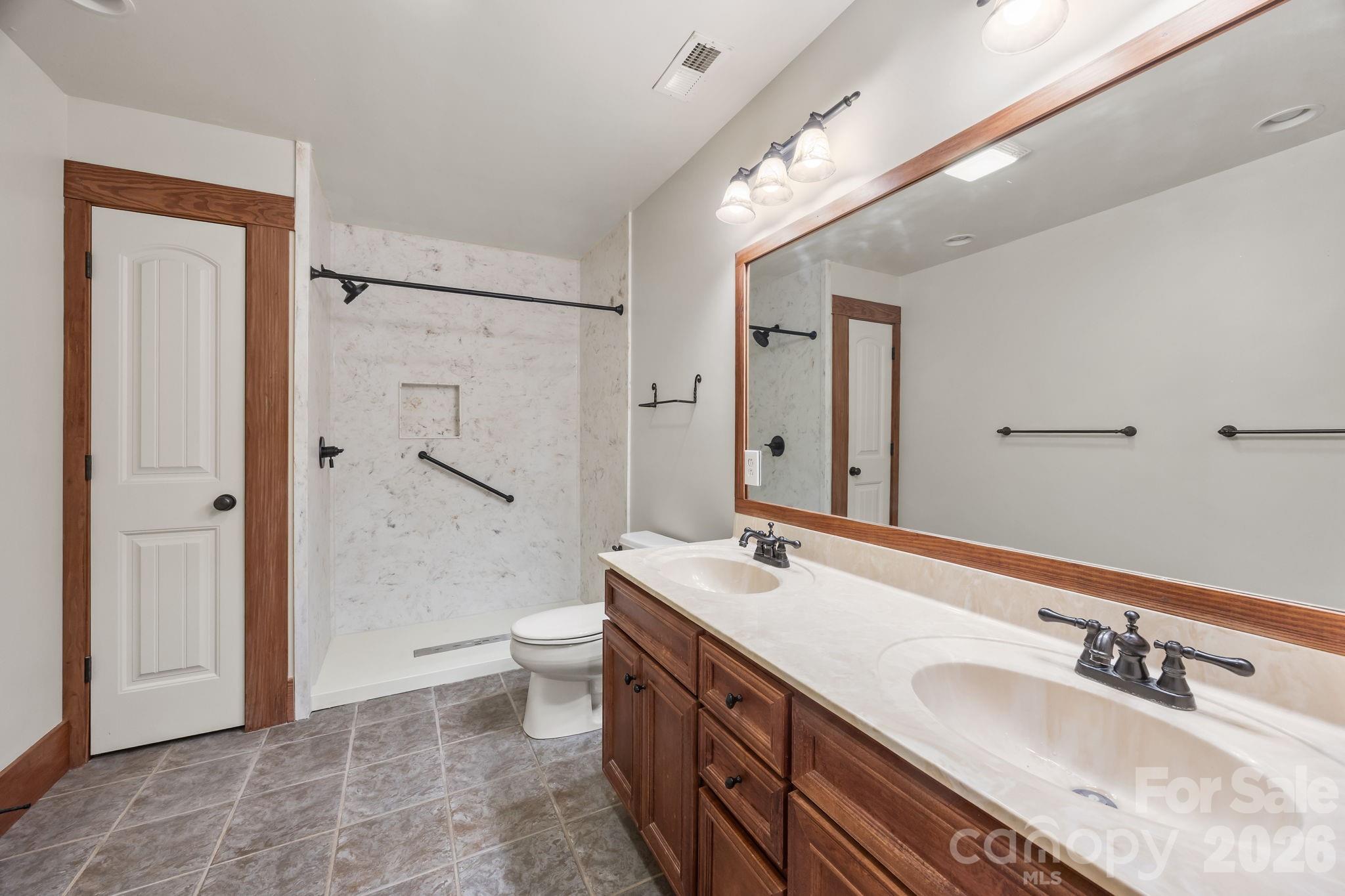 Briarwood - Residential