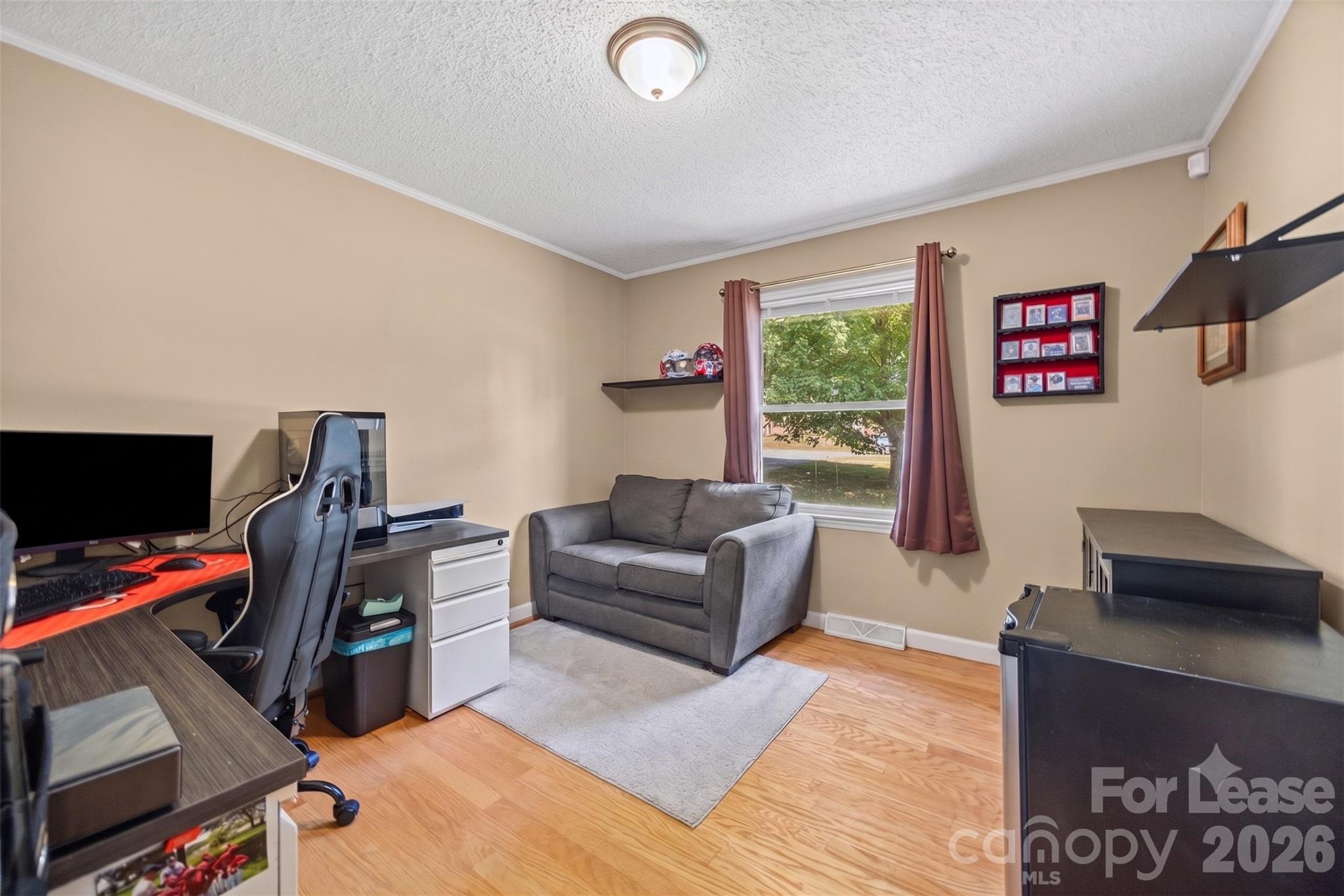 Edgewood Acres - Residential Lease