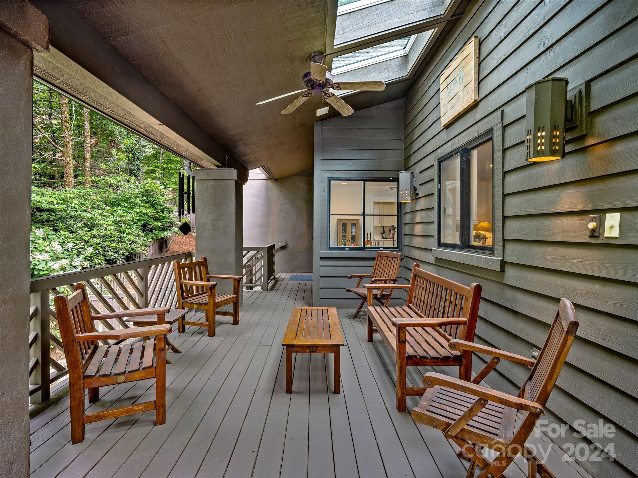 Lake Toxaway Estates - Residential