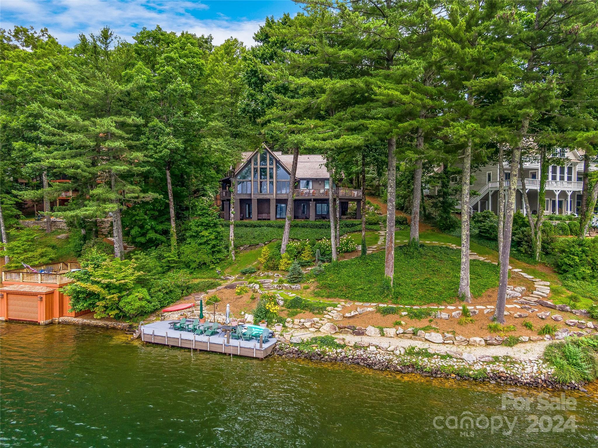 Lake Toxaway Estates - Residential